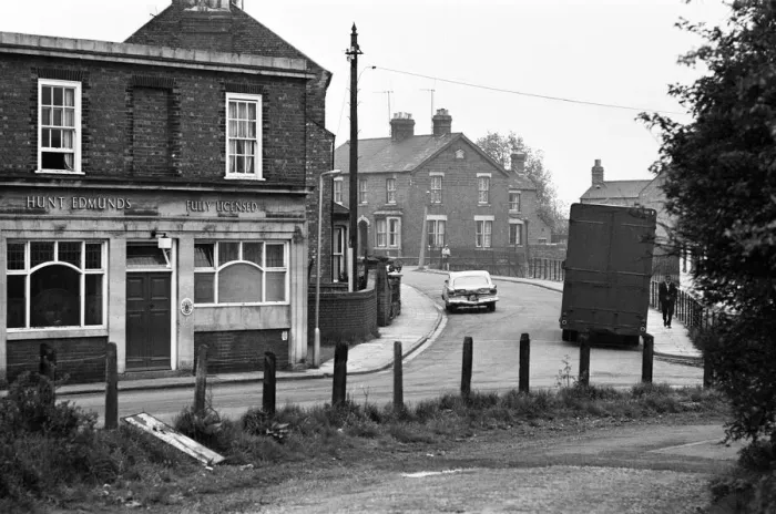 Framed Print : General street scene views of Banbury, Oxfordshire. 9th May 1968 Framed Print : General street scene views of Banbury, Oxfordshire. 9th May 1968