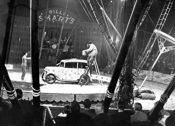 A general view of Billy Smarts Circus in action with Maxo Toto