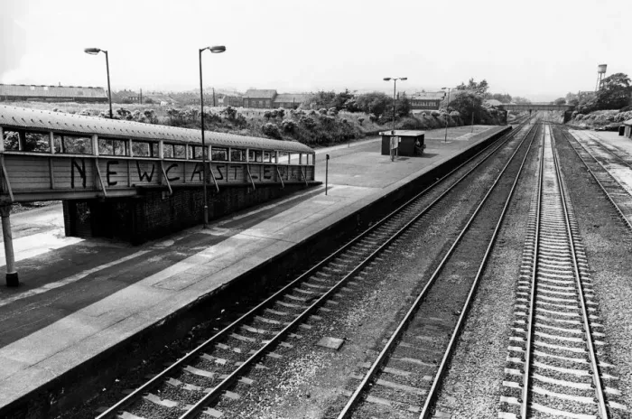 Framed Print : A general view of the graffiti covered Pelaw Railway Station on 30th June 1976