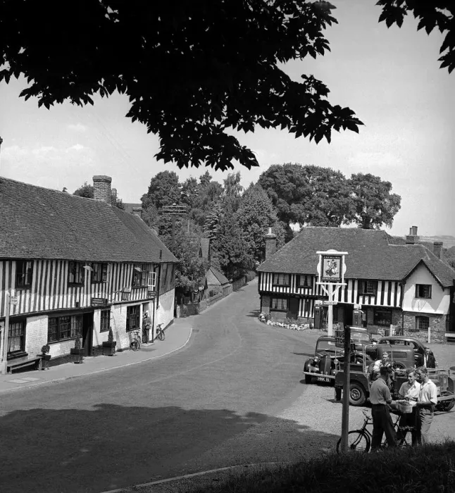 Framed Print : General view of the main street running though the village of Ightham near Sevenoaks in Framed Print : General view of the main street running though the village of Ightham near Sevenoaks in