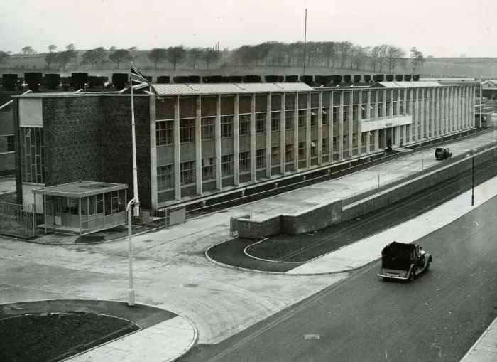 Framed Print : General view of the new Rolls Royce factory in East Kilbride Framed Print : General view of the new Rolls Royce factory in East Kilbride
