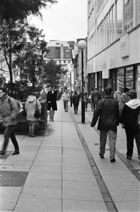 Framed Print : General views of Bold Street, Liverpool. 12th November 1991