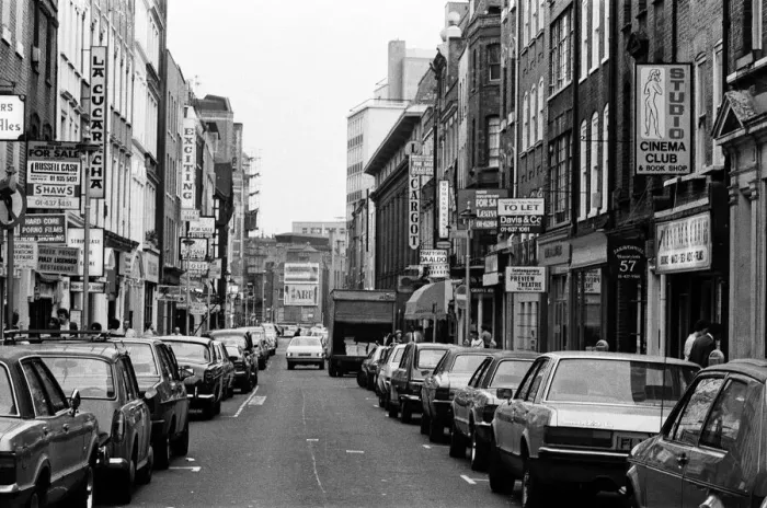 Framed Print : General views of Soho, London. 16th August 1980 Framed Print : General views of Soho, London. 16th August 1980
