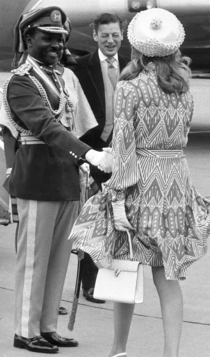 Framed Print : General Yakuba Jack Gowan seen here being greeted by HRH Princess Alexandra