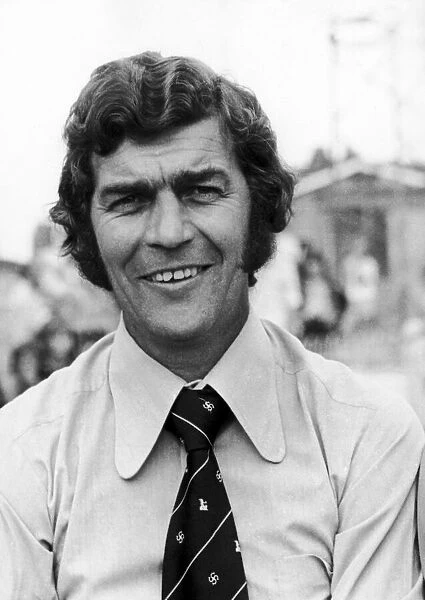 Geoff Coleman, Nuneaton Borough FC Manager. 26th August 1975
