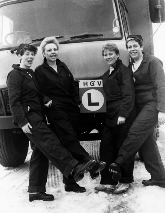 Framed Print : Geordie girls Sheila, Angela, Janet and Brenda are stepping into the world of heavy Framed Print : Geordie girls Sheila, Angela, Janet and Brenda are stepping into the world of heavy