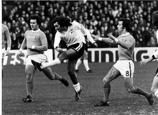 George Best 1976 Fulham v Oldham football