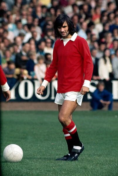 George Best in action for Manchester United during a league division one match gainst