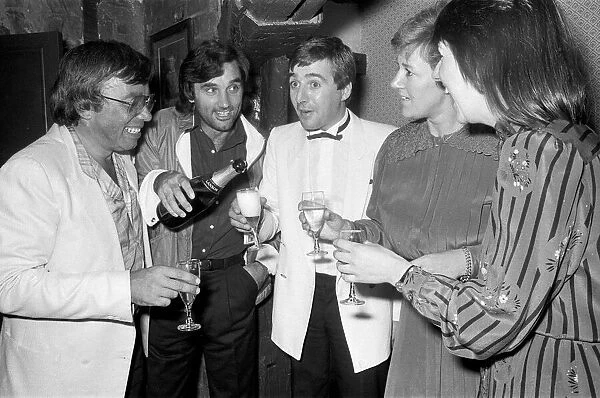 George Best at Bobby Browns restaurant. 1st September 1982