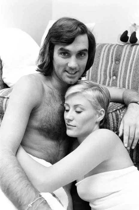 Framed Print : George Best and his girlfriend Angela Macdonald - James pictured at the London home Framed Print : George Best and his girlfriend Angela Macdonald - James pictured at the London home