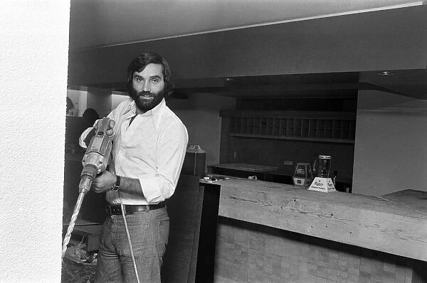 George Best opens a new bar. 8th August 1975