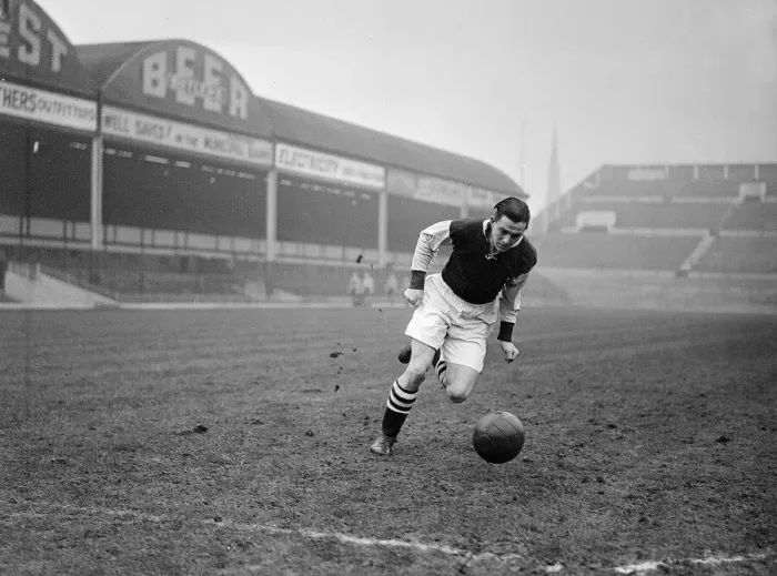 Framed Print : George Edwards Aston Villa Circa December 1946 - January 1947 Framed Print : George Edwards Aston Villa Circa December 1946 - January 1947
