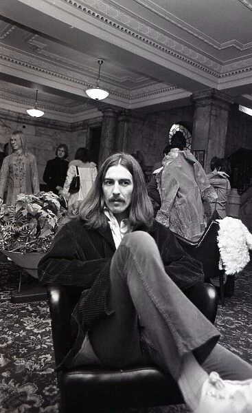 George Harrison in Birminghams Town Hall, where he will be performing tonight 3rd