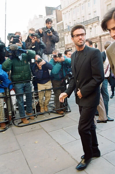George Michael arriving at the Law Courts for his legal battle with Sony