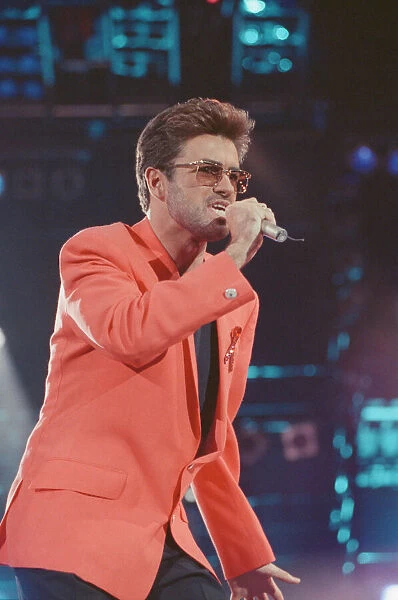George Michael performs Somebody to Love at The Freddie Mercury Tribute concert at