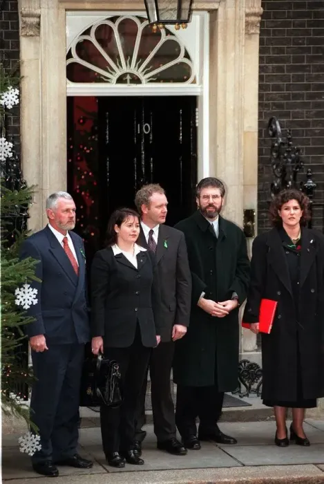 Framed Print : Gerry Adams outside no 10 Downing street December 1997 Flanked by his party deputies Framed Print : Gerry Adams outside no 10 Downing street December 1997 Flanked by his party deputies