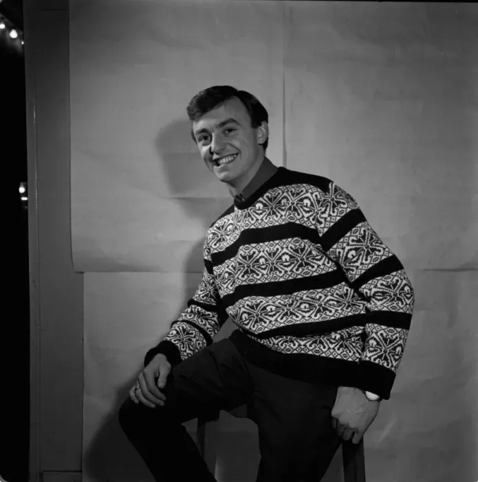 Framed Print : Gerry Marsden December 1963 of Gerry and the Pacemakers pop group Framed Print : Gerry Marsden December 1963 of Gerry and the Pacemakers pop group