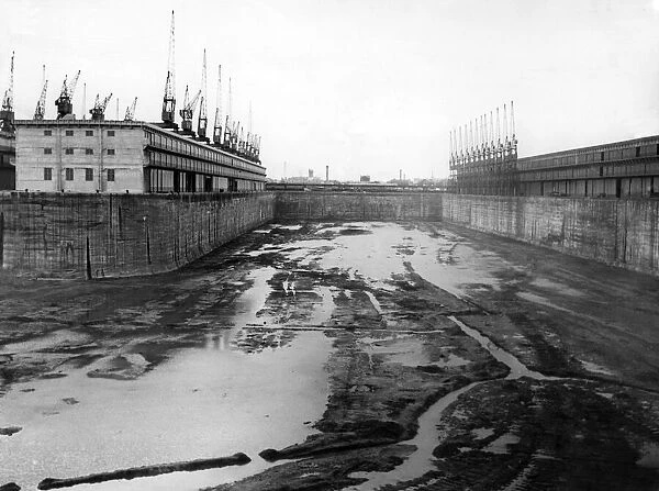 Gladstone Dock, Bootle, Merseyside. Circa 1927
