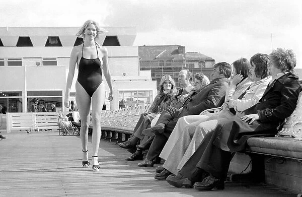 Glamour: Beach Fashion at Blackpool. March 1975 75-1705-009