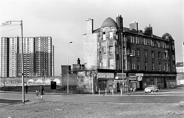 Glasgow: Architecture. General Scenes from the Gorbals were few of the old tenement