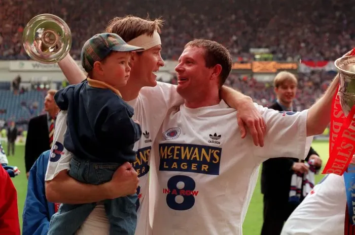 Framed Print : Glasgow Rangers footballer Paul Gascoigne with teammate Richard Gough Framed Print : Glasgow Rangers footballer Paul Gascoigne with teammate Richard Gough