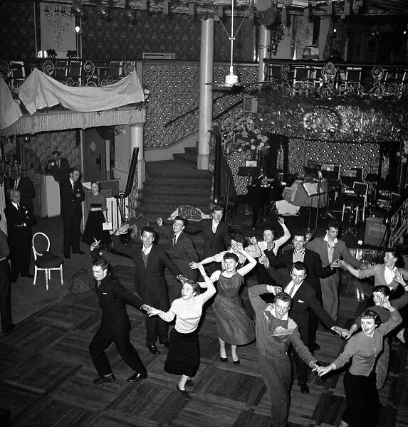 Glasgow Sinners, dancers at the Cafe de Paris. March 1957