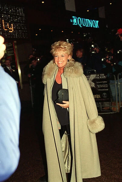 Gloria Hunniford TV Presenter February 1994 at the film premiere of Schindlers List