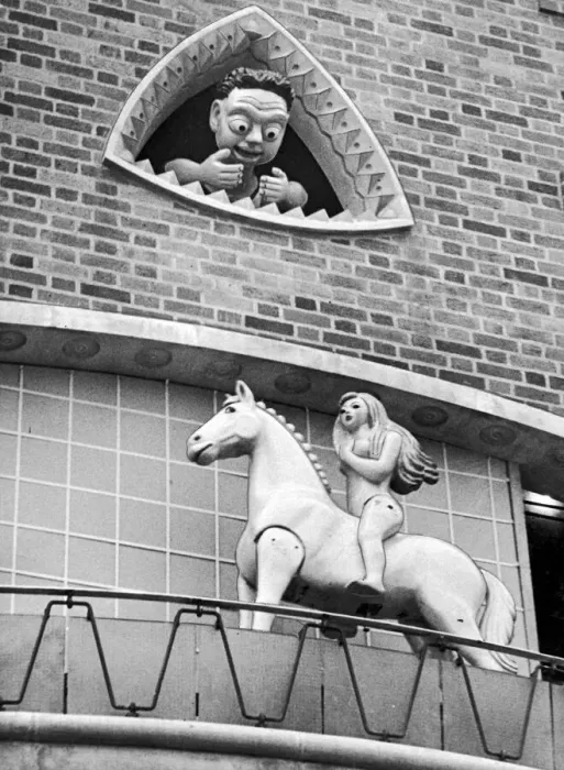 Framed Print : The Godiva Clock, Broadgate, City Centre, Coventry, 1953