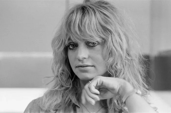 Framed Print : Goldie Hawn, American actress, in the UK to promote new film, Private Benjamin Framed Print : Goldie Hawn, American actress, in the UK to promote new film, Private Benjamin