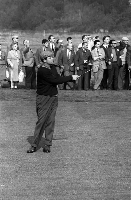 Framed Print : Golf - Ryder Cup - October 1961 Golfer at the Royal Lytham & St Annes Golf Course Framed Print : Golf - Ryder Cup - October 1961 Golfer at the Royal Lytham & St Annes Golf Course