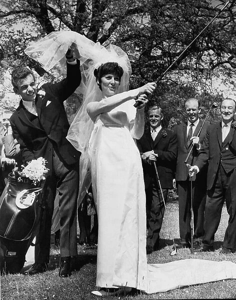 Golfer Tony Jacklin weds Vivienne Murray photographed on the golf in Belfast course