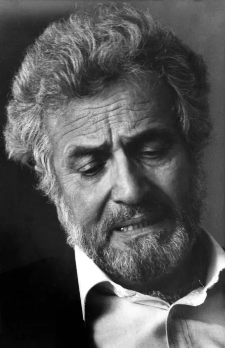 Framed Print : Former Goon Michael Bentine is interviewed for The Journal Framed Print : Former Goon Michael Bentine is interviewed for The Journal
