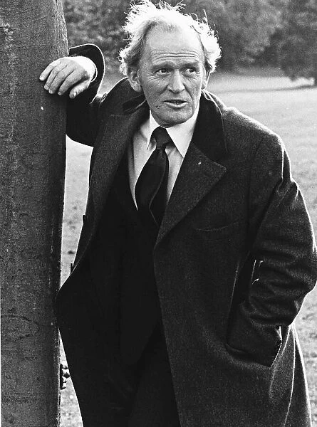 Gordon Jackson actor in the TV programme The Professionals Dbase Msi