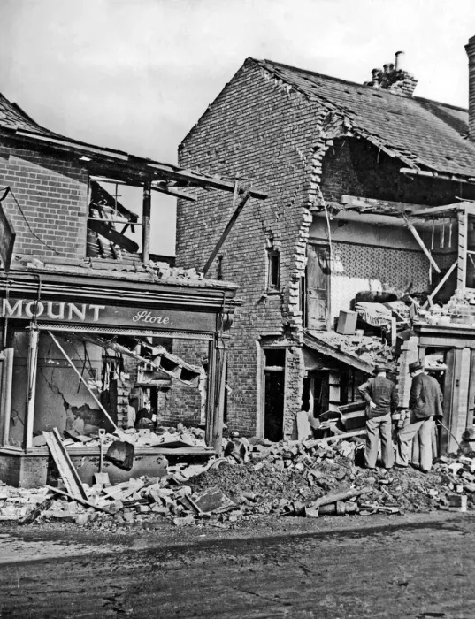 Framed Print : Gosford Street, Coventry. This image shows bomb damage after the air raids of 1940