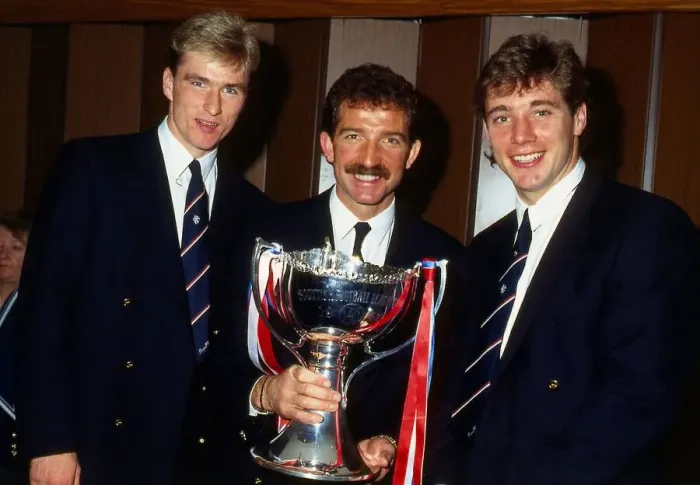 Framed Print : Graeme Souness with Ian Ferguson & Ally McCoist 1988 Framed Print : Graeme Souness with Ian Ferguson & Ally McCoist 1988