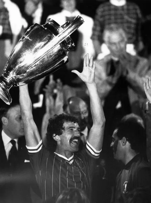 Framed Print : Graeme Souness of Liverpool with European Cup 1984 won for the fourth time