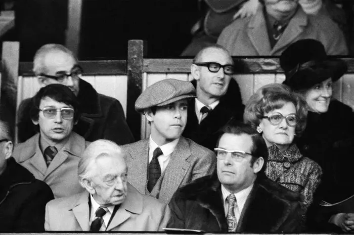 Framed Print : Graham Taylor and Elton John watching the Watford v Colchester football match