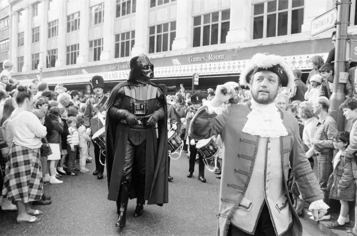 Framed Print : Grand Opening, Hamleys Toy Shop, Bull Street, Birmingham, 12th October 1985