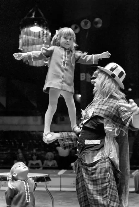 Framed Print : Its great being circus kids for Carol aged 4 and Grace aged 2 daughters of clown Carlos Framed Print : Its great being circus kids for Carol aged 4 and Grace aged 2 daughters of clown Carlos