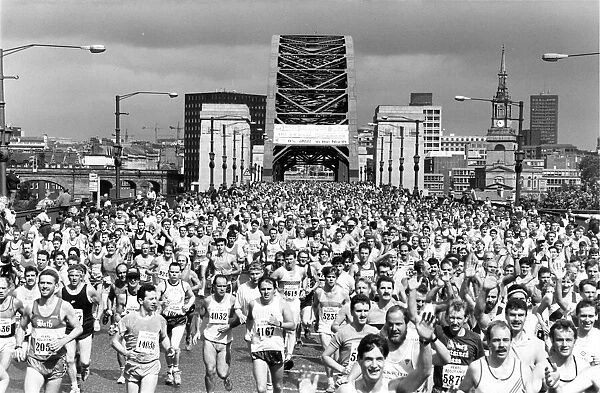 The Great North Run 24 July 1988 - Runners pour over the Tyne Bridge