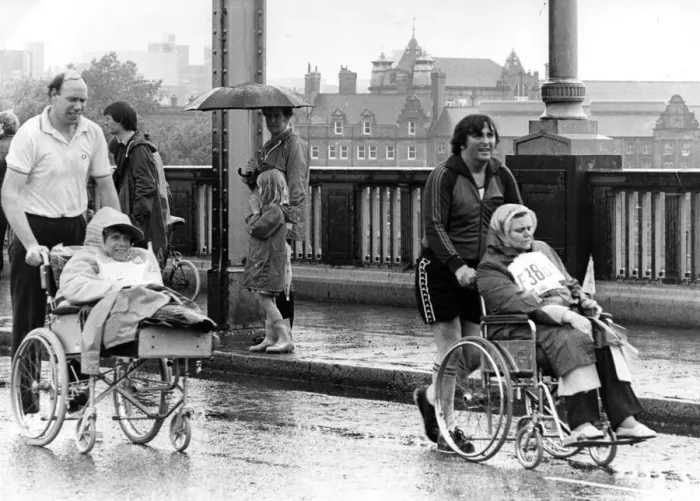 Framed Print : The Great North Run 27 June 1982 - Wheelchair contestants make their way across the Tyne