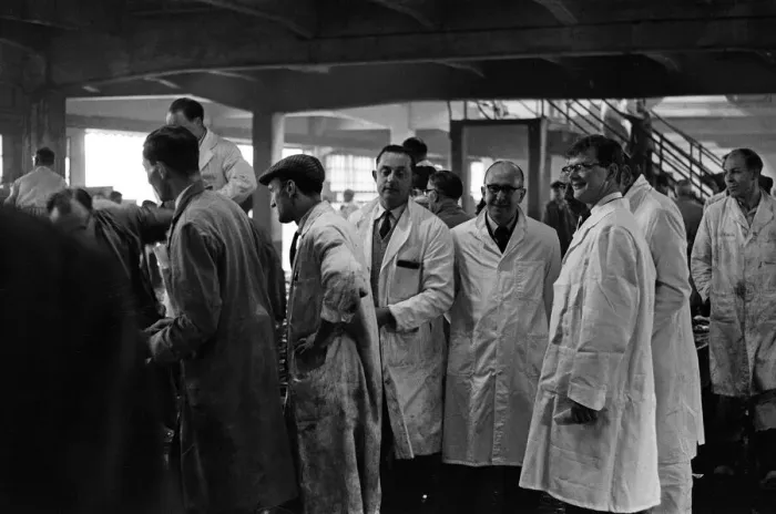 Framed Print : Grimsby fish market, Lincolnshire. 26th September 1963 Framed Print : Grimsby fish market, Lincolnshire. 26th September 1963
