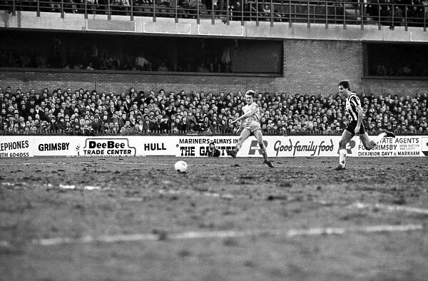 Grimsby v. Manchester City. February 1984 MF14-02-029 The final score was a one all draw