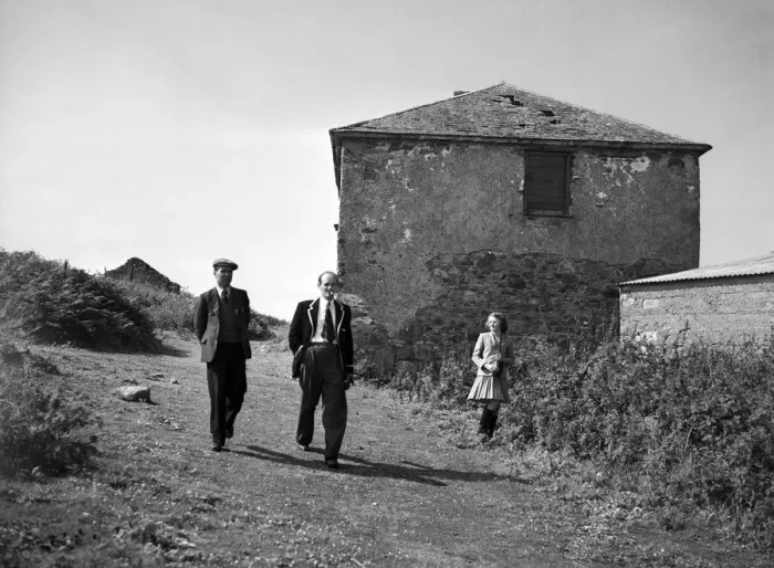 Framed Print : Guests are shown around The Saltee Islands, 5 kilometres off the southern coast of County Framed Print : Guests are shown around The Saltee Islands, 5 kilometres off the southern coast of County