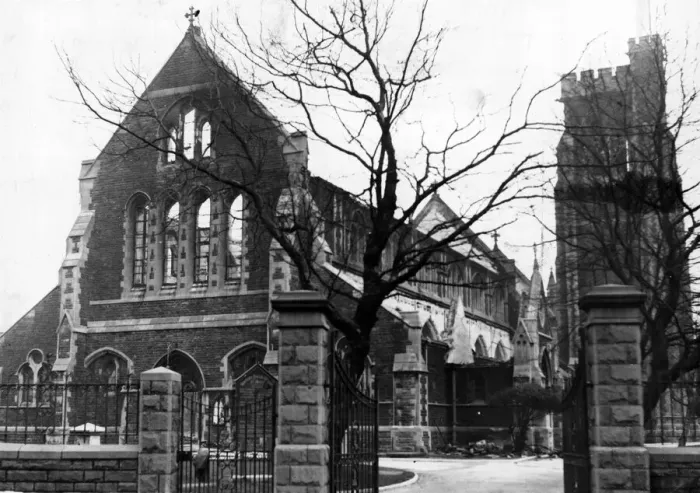 Framed Print : The gutted shell of St. Marys Church, Swansea, after the raids. February 1941 Framed Print : The gutted shell of St. Marys Church, Swansea, after the raids. February 1941