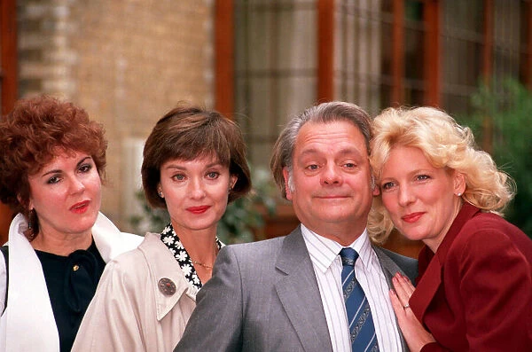 GWEN TAYLOR, NICOLA PAGETT, DAVID JASON AND DIANA WESTON IN PHOTOCALL TO PROMOTE