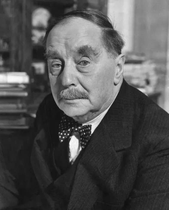 Framed Print : H. G. Wells, English writer, pictured at home, 6th February 1940. Herbert George Wells Framed Print : H. G. Wells, English writer, pictured at home, 6th February 1940. Herbert George Wells