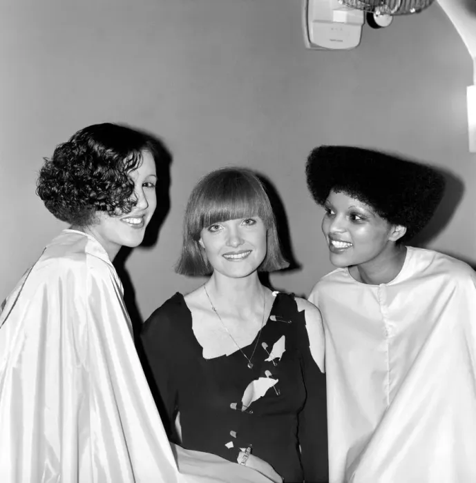 Framed Print : Hair Fashion Talk. L / R Bernadette (one eyed wave), Liz Batchelor (bob with fringe Framed Print : Hair Fashion Talk. L / R Bernadette (one eyed wave), Liz Batchelor (bob with fringe