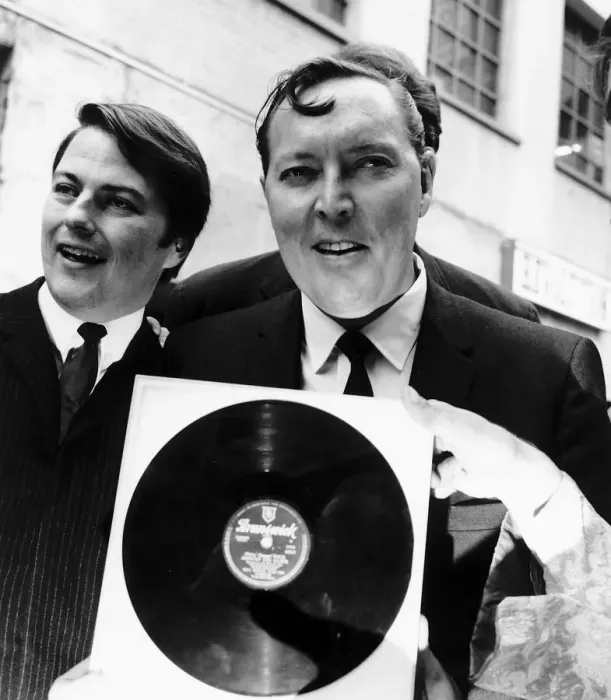 Framed Print : Bill Haley American Rock and Roll Singer The Comets holding up framed record dbase Framed Print : Bill Haley American Rock and Roll Singer The Comets holding up framed record dbase