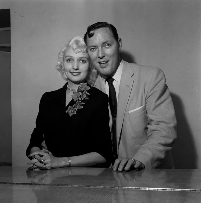 Framed Print : Bill Haley on his first visit to England which was largely sponsored by the Daily Mirror Framed Print : Bill Haley on his first visit to England which was largely sponsored by the Daily Mirror